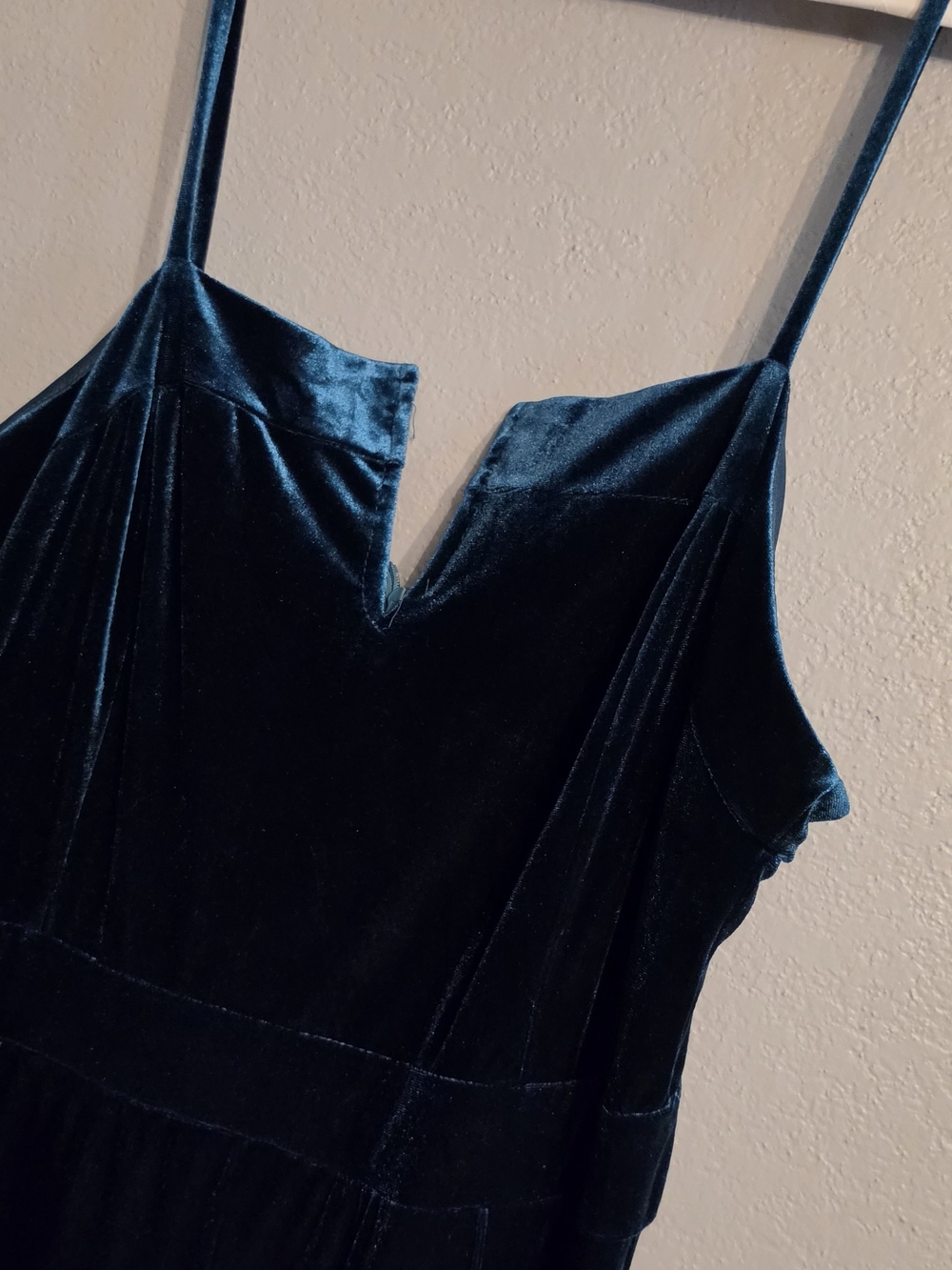 Teal Velvet Jumpsuit. Gives Green And Blue In Different Lighting